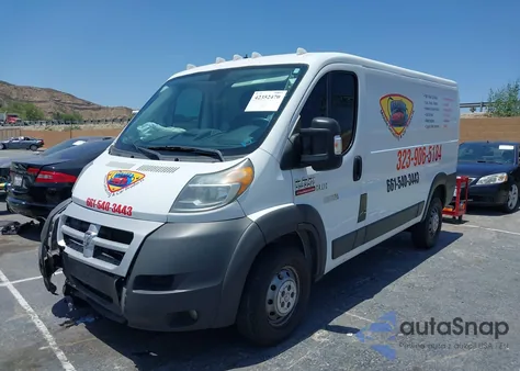 2014 Ram Promaster 1500 Low Roof из США, поврежденный, VIN 3C6TRVAG3EE112325